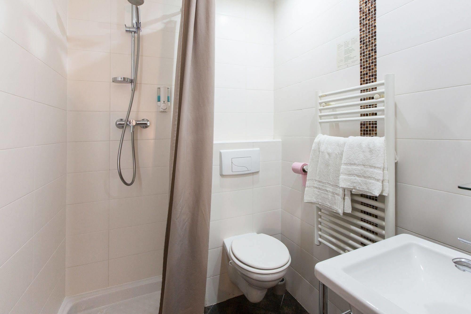 Hotel Le Figuier Ivry-sur-Seine Zewnętrze zdjęcie